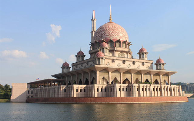 Putrajaya thiên đường du lịch dành cho du khách du lịch Malaysia